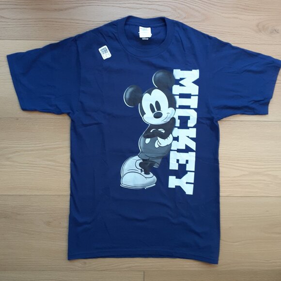 Mickey Mouse - Disney Pose - New Small Navy Blue T-Shirt - Picture 1 of 5
